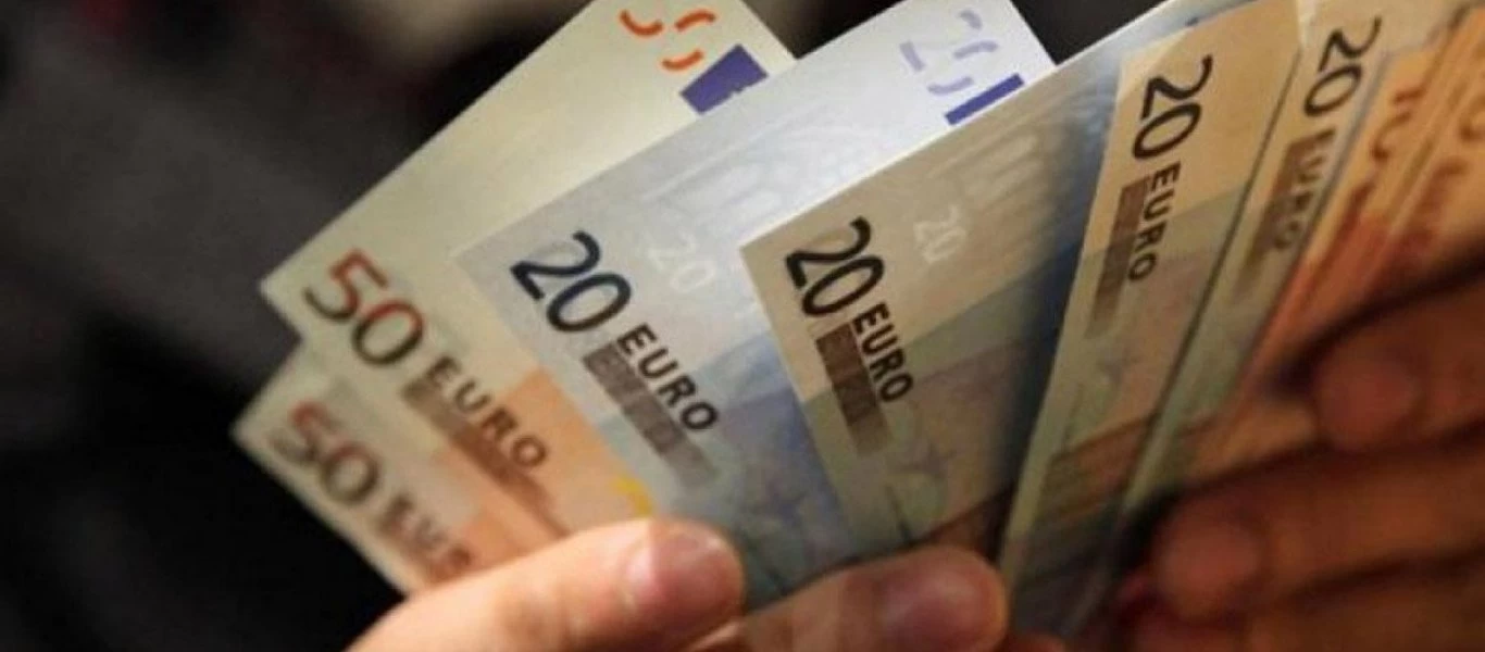 Mένει στάσιμος ο κατώτατος μισθός στην Ελλάδα έως το τέλος του έτους